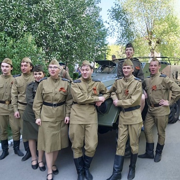 «Фронтовая бригада» поздравила Ветеранов.